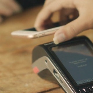Pagamento por aproximação com celular