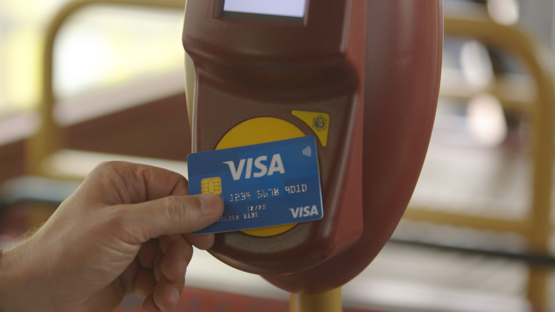 visa-touch-to-pay-2 visa-touch-to-pay-2