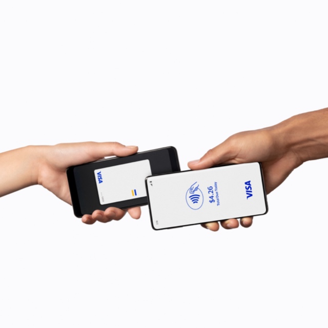 Imagem exibe dois celulares se aproximando