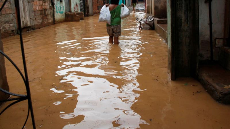 Imagem das enchentes em Petrópolis